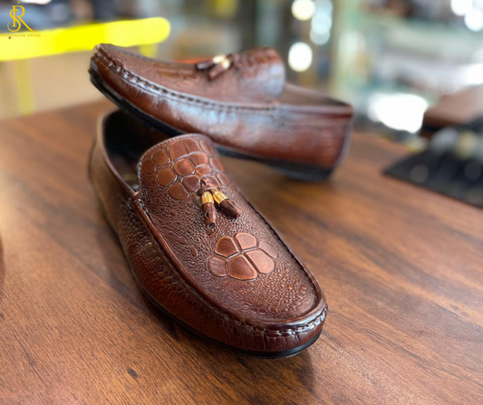 Brown Double Texture Loafer Shoes in tassel